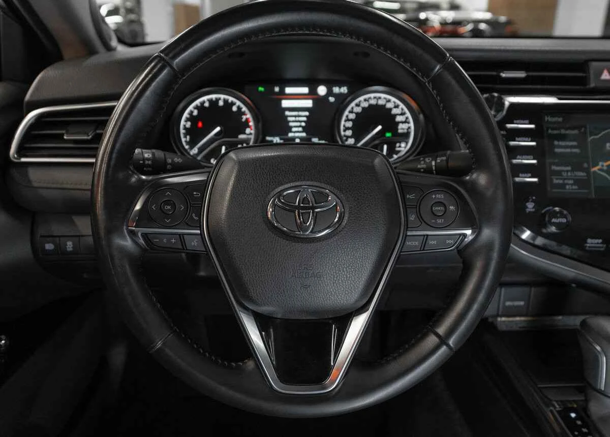 Toyota Camry, 2020