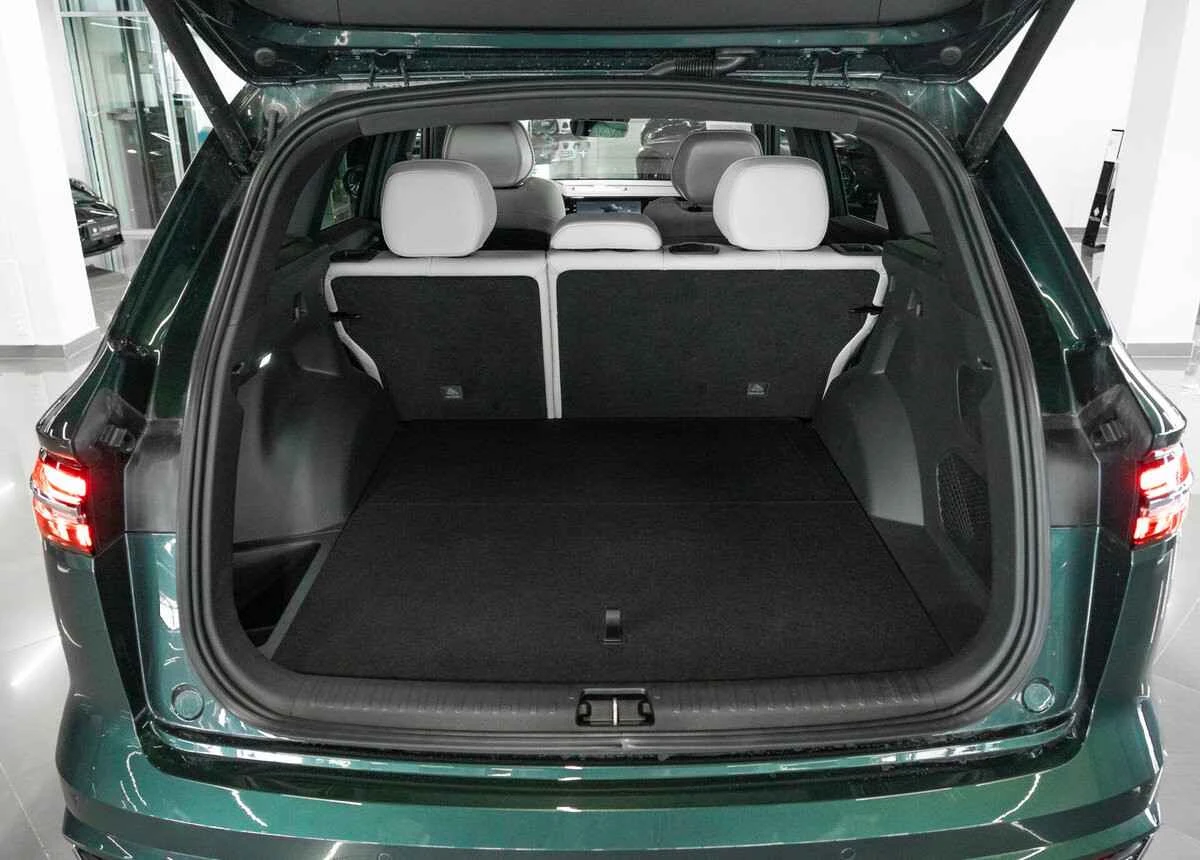 Geely Monjaro (Xingyue L)