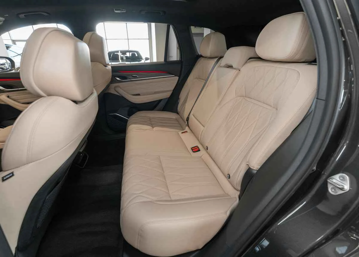 Geely Monjaro (Xingyue L)