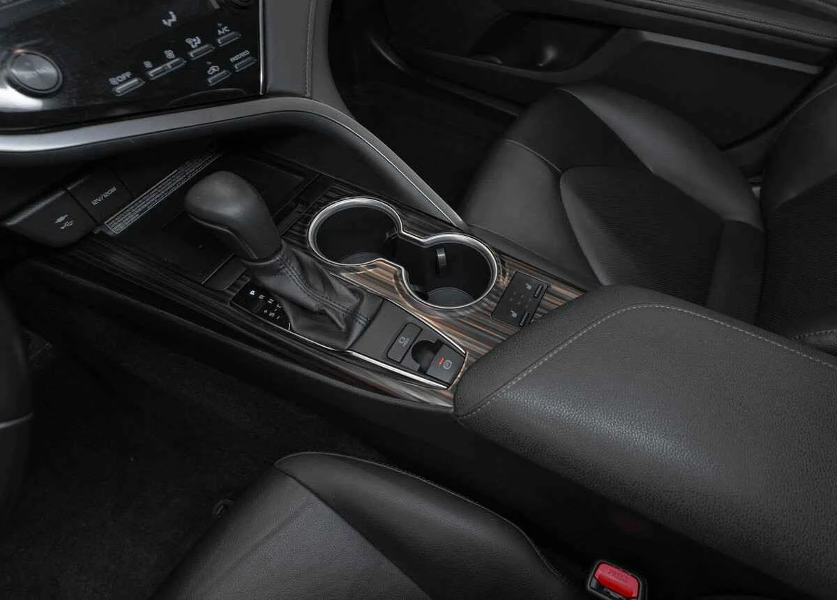 Toyota Camry, 2020