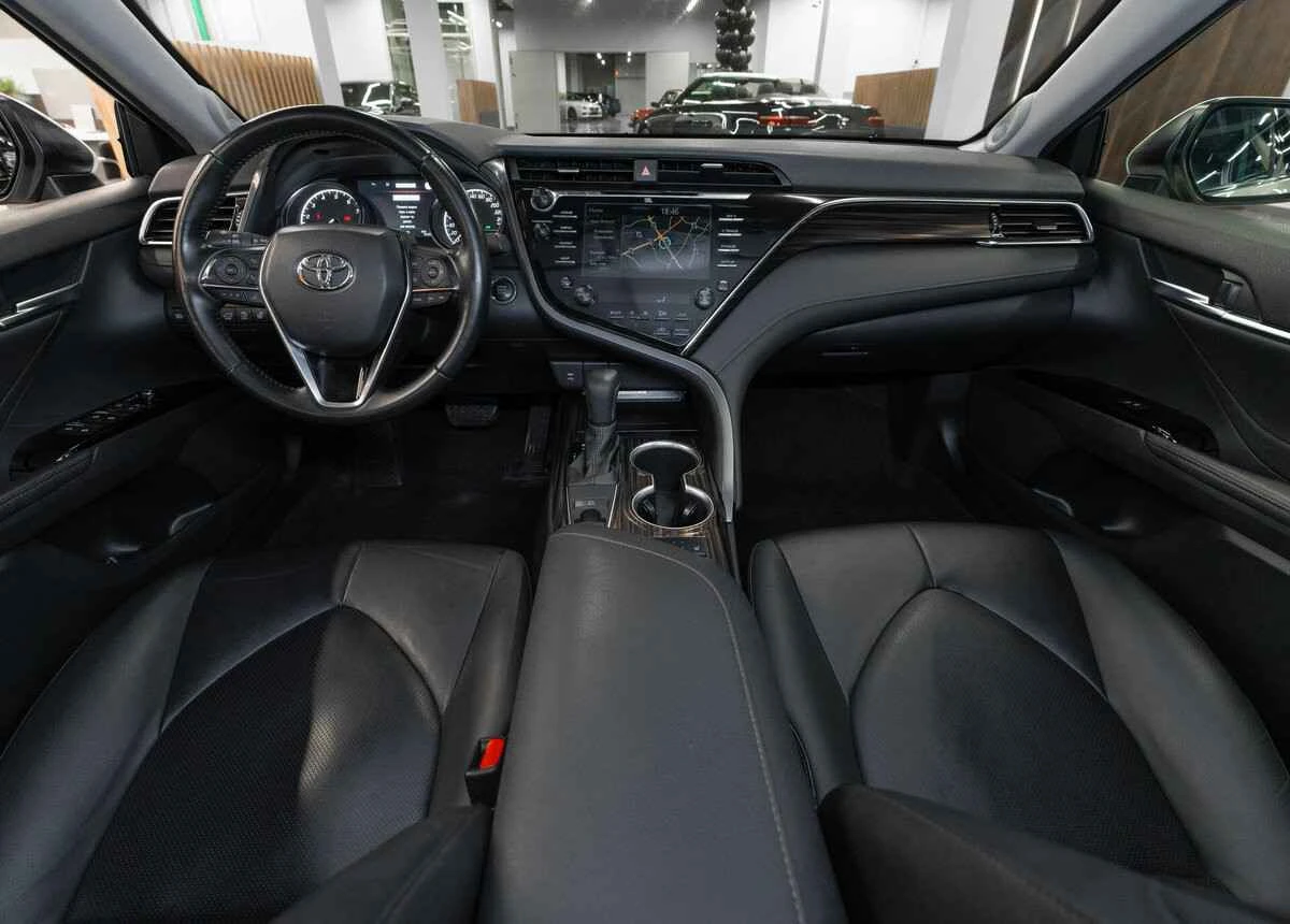 Toyota Camry, 2020