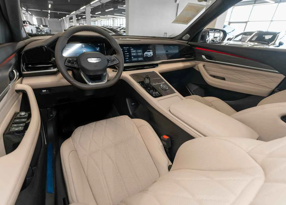 Geely Monjaro (Xingyue L)