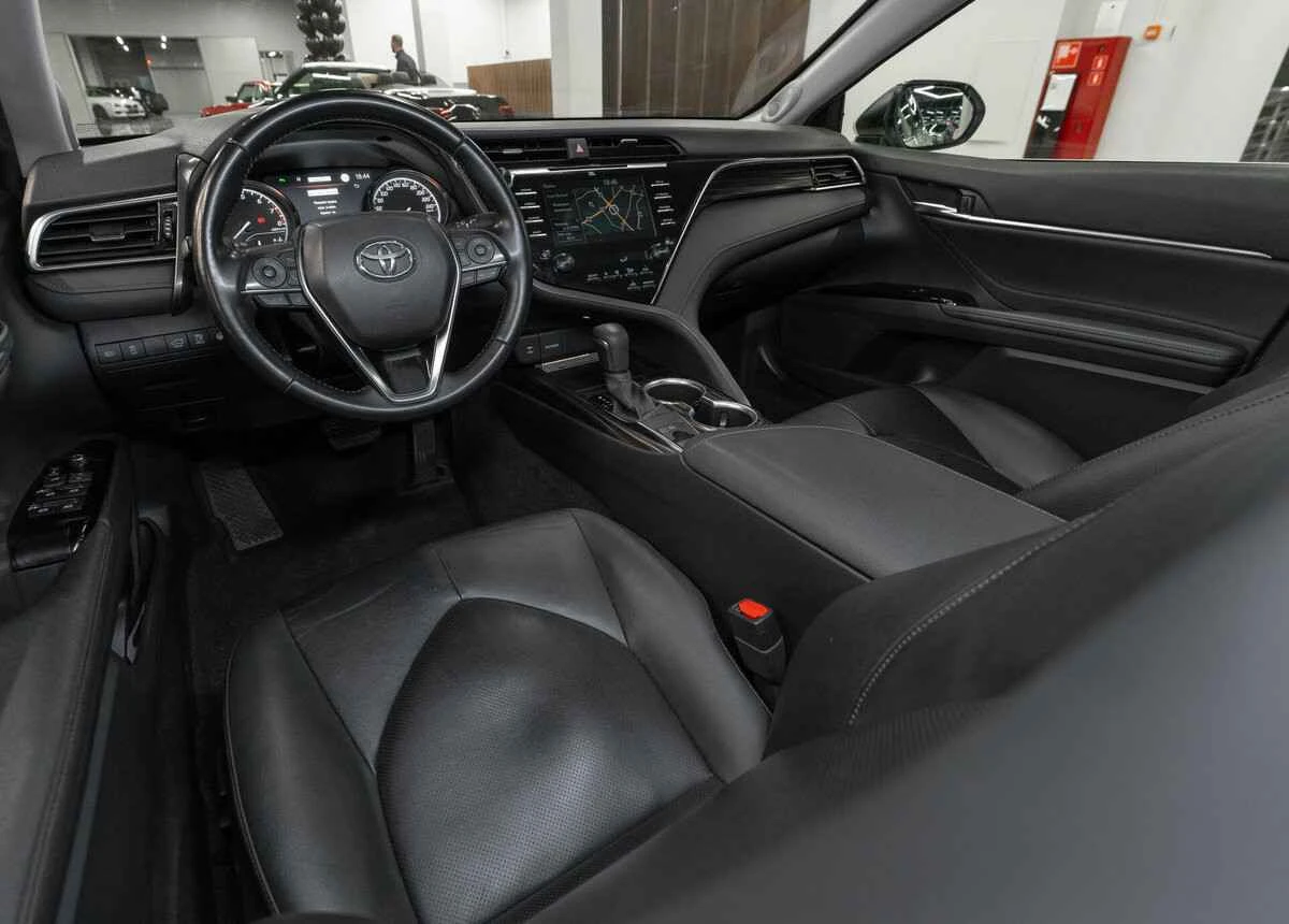 Toyota Camry, 2020