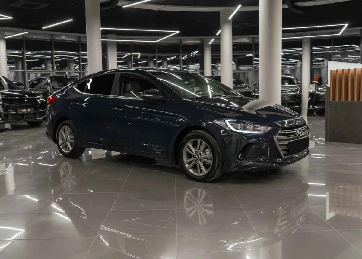 Hyundai Elantra