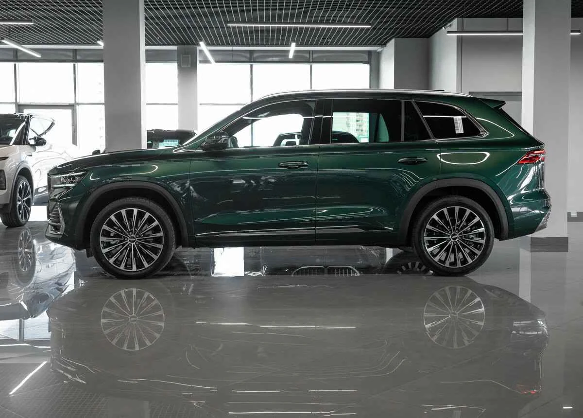 Geely Monjaro (Xingyue L)